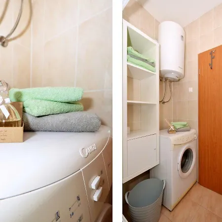 4 Us Apartment Rogoznica (Sibenik-Knin)