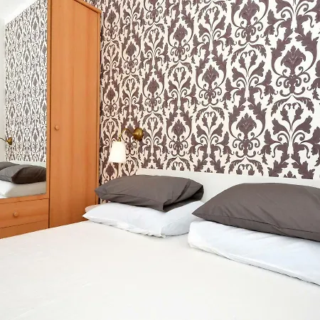 4 Us Apartment Rogoznica (Sibenik-Knin)
